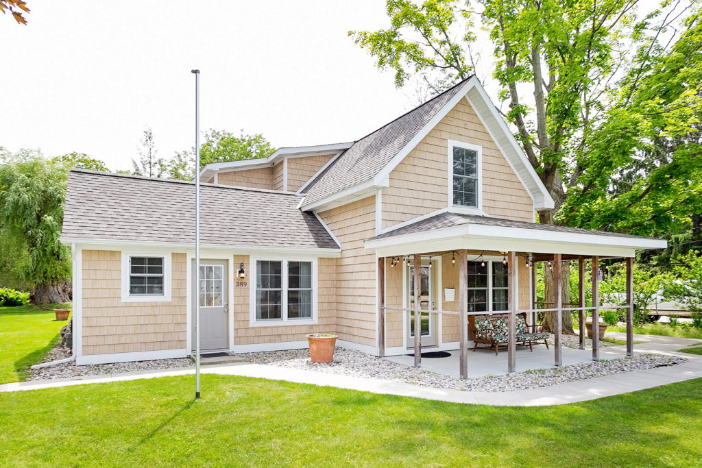 Willow Tree Cottages Lakeview Cottages in Ludington, MI Vacation